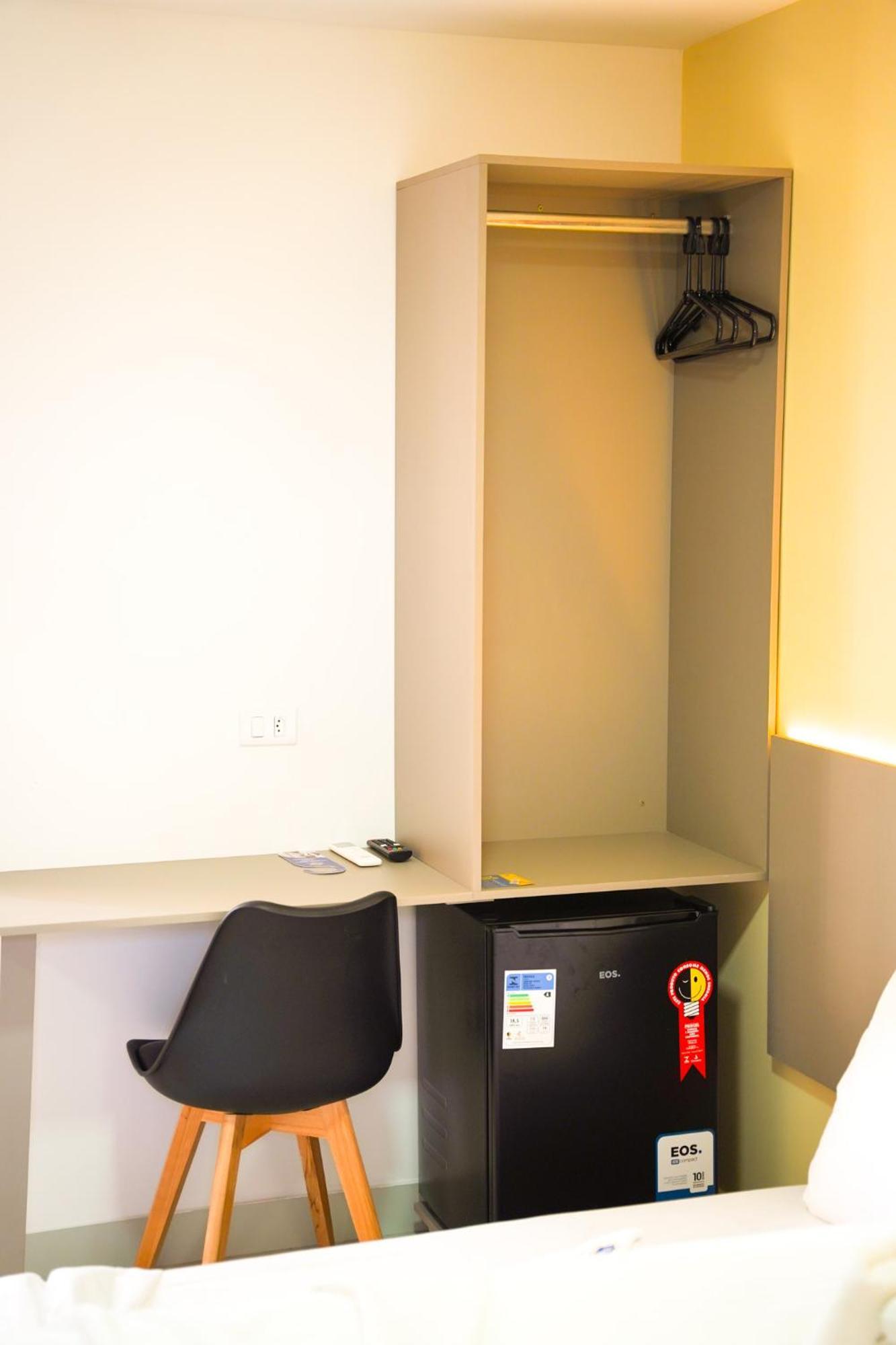 Quarto Duplo Standard