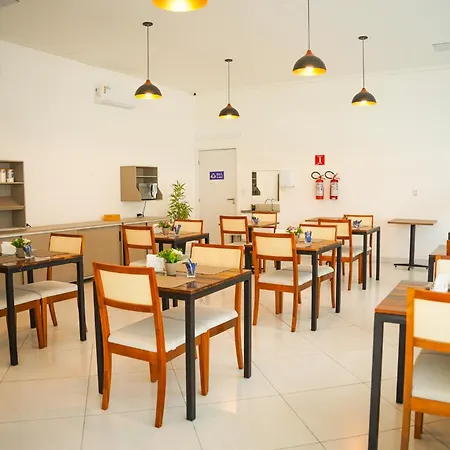 El Shaddai Hotel-3